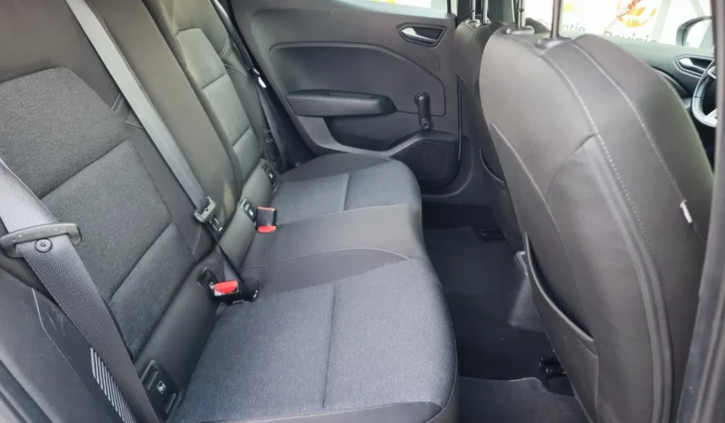 
								RENAULT CLIO full									