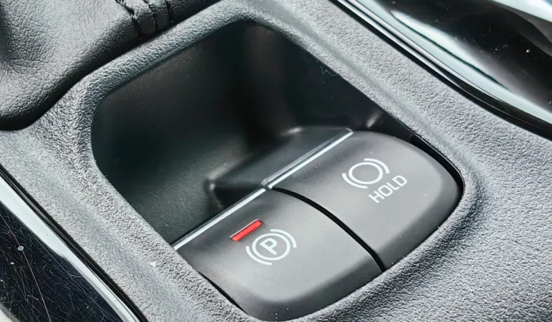 
								TOYOTA COROLLA full									