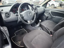 
										DACIA DUSTER full									