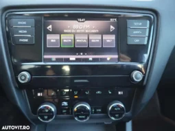 
										SKODA OCTAVIA full									