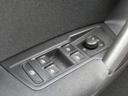 
										VOLKSWAGEN TIGUAN full									