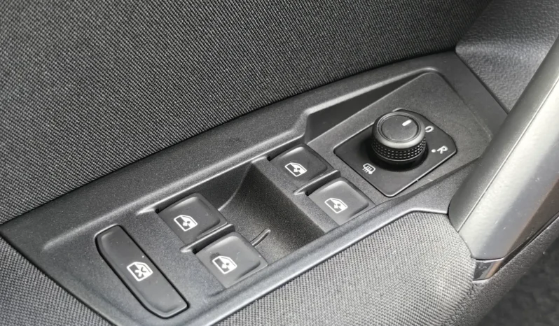 
								VOLKSWAGEN TIGUAN full									