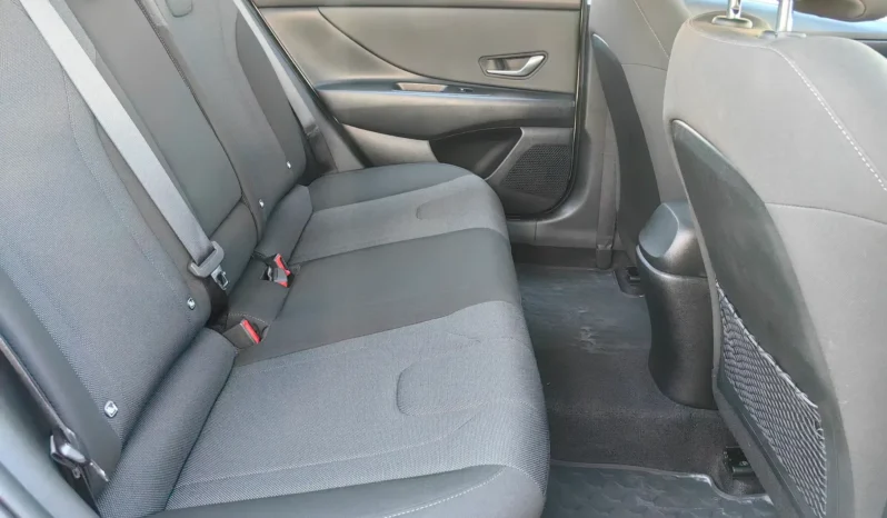 
								HYUNDAI ELANTRA full									