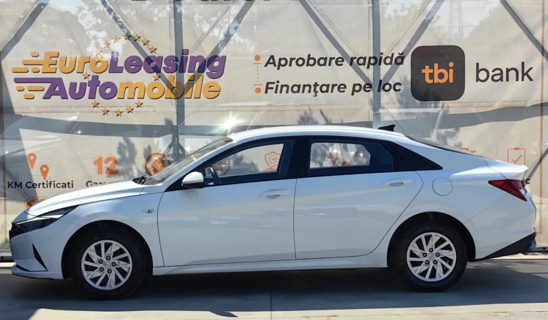 
								HYUNDAI ELANTRA full									