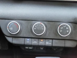 
										HYUNDAI ELANTRA full									