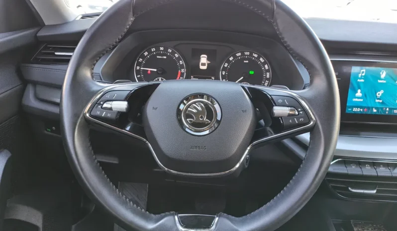 
								SKODA OCTAVIA full									