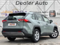 
										TOYOTA RAV 4 full									