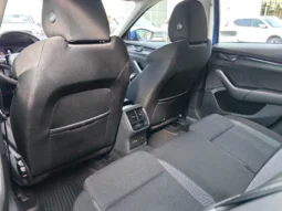 
										SKODA OCTAVIA full									