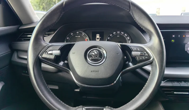 
								SKODA OCTAVIA full									