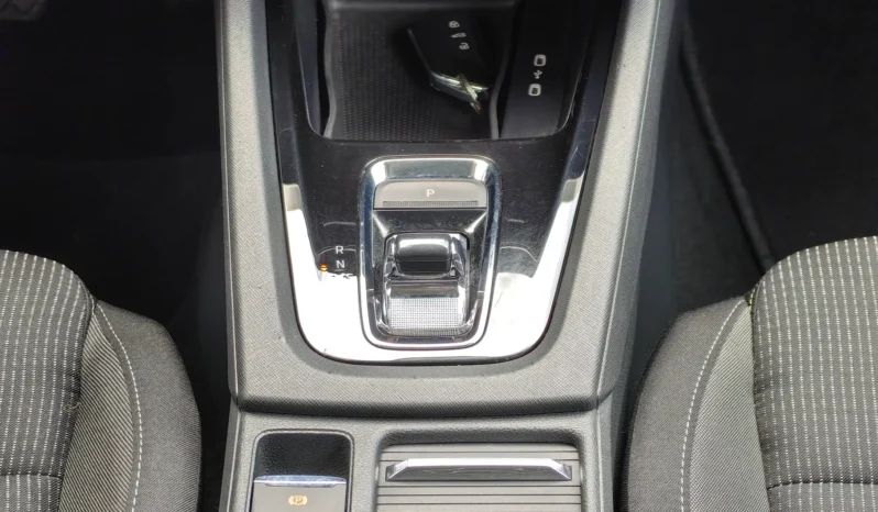 
								SKODA OCTAVIA full									