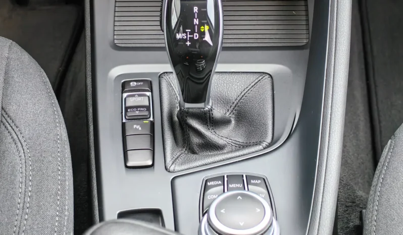 
								BMW X1 full									