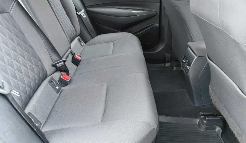 
								TOYOTA COROLLA full									