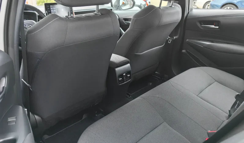 
								TOYOTA COROLLA full									