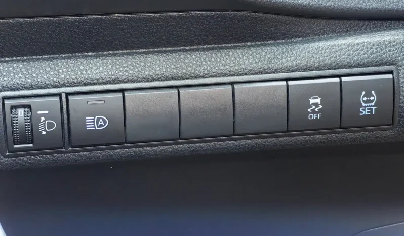 
								TOYOTA COROLLA full									