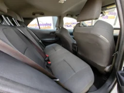 
										TOYOTA COROLLA full									