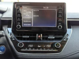 
										TOYOTA COROLLA full									