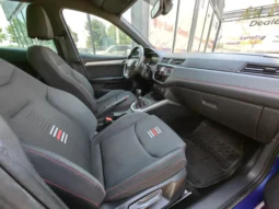 
										SEAT ARONA full									