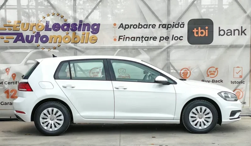 
								VOLKSWAGEN GOLF full									