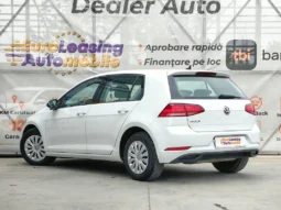 
										VOLKSWAGEN GOLF full									