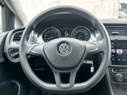 
										VOLKSWAGEN GOLF full									