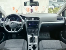 
										VOLKSWAGEN GOLF full									