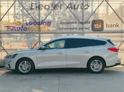 
										FORD FOCUS full									