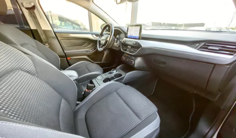 
								FORD FOCUS full									