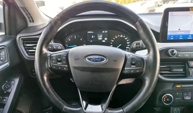 
								FORD FOCUS full									
