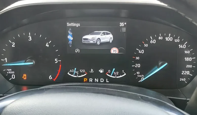 
								FORD FOCUS full									