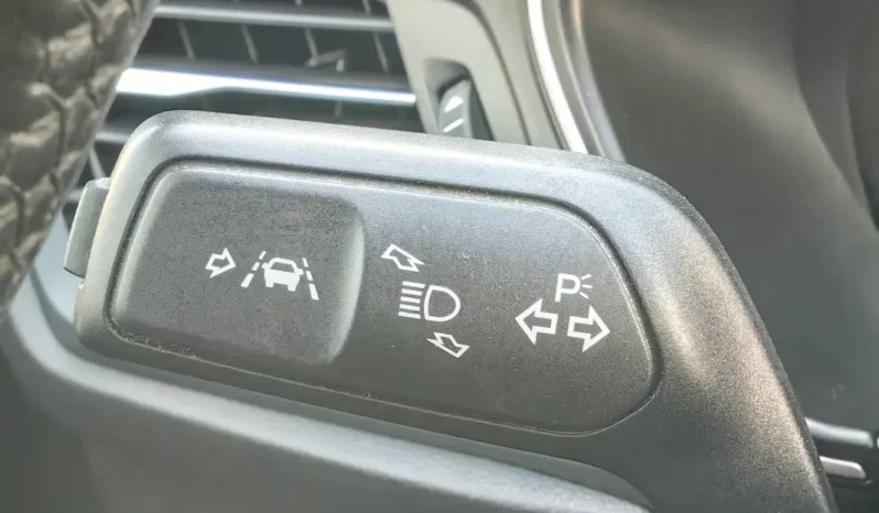 
								FORD FOCUS full									