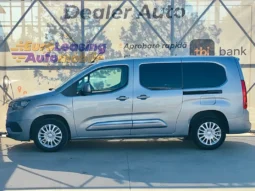 
										TOYOTA PROACE full									
