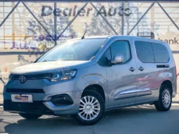 
										TOYOTA PROACE full									