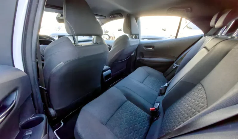 
								TOYOTA COROLLA full									