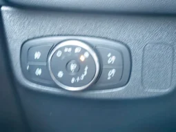 
										FORD FOCUS full									