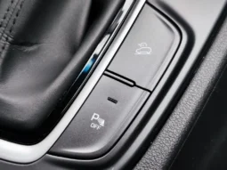 
										HYUNDAI KONA full									