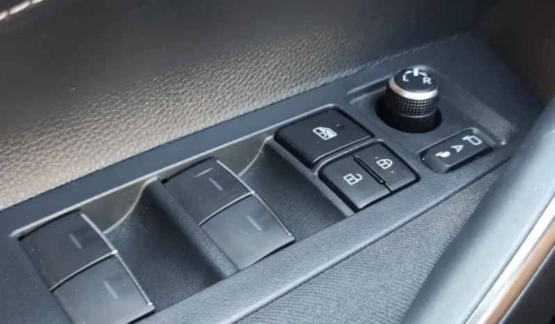 
								TOYOTA COROLLA full									