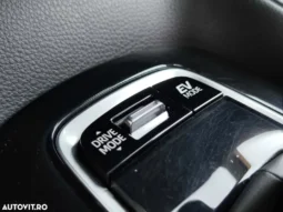 
										TOYOTA COROLLA full									