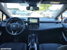 
										TOYOTA COROLLA full									