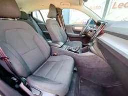 
										VOLVO XC 40 full									