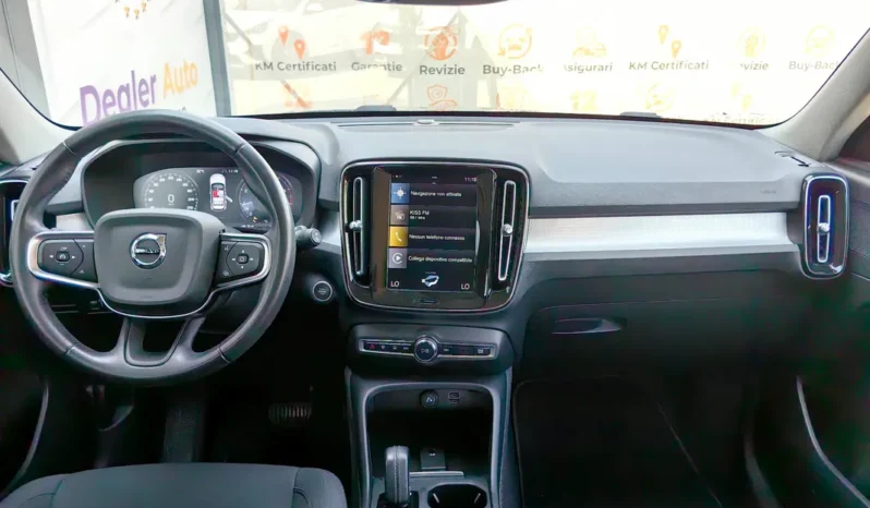 
								VOLVO XC 40 full									