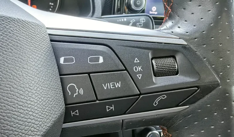 
								SEAT ARONA full									