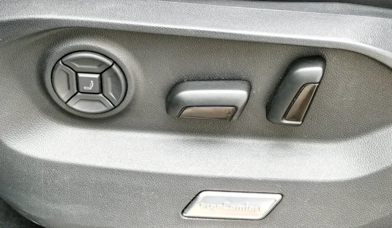 
								VOLKSWAGEN TOUAREG full									