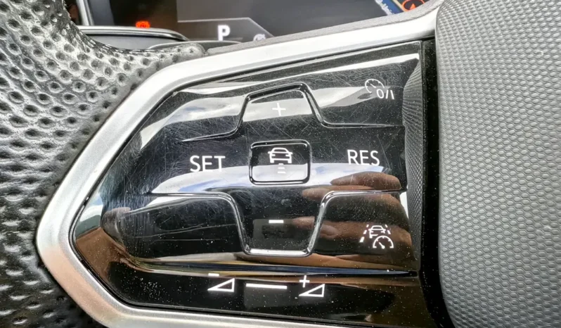 
								VOLKSWAGEN TOUAREG full									