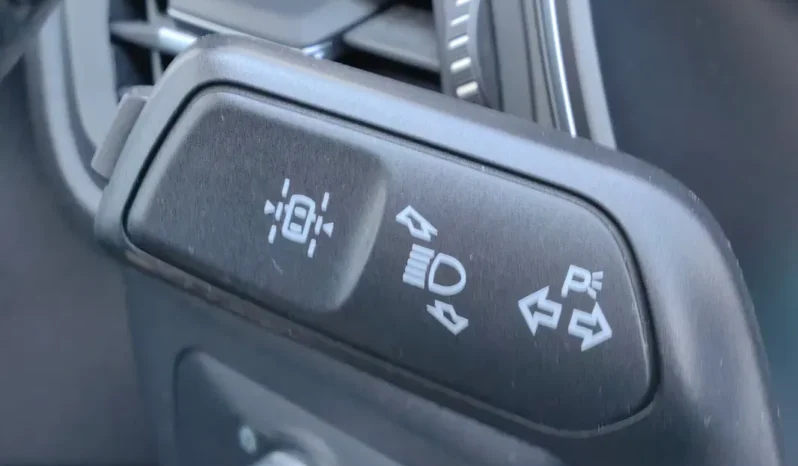 
								FORD KUGA full									