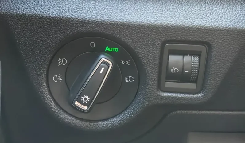 
								SKODA SCALA full									