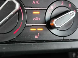 
										VOLKSWAGEN POLO full									