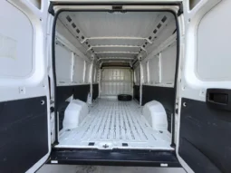 
										PEUGEOT BOXER full									