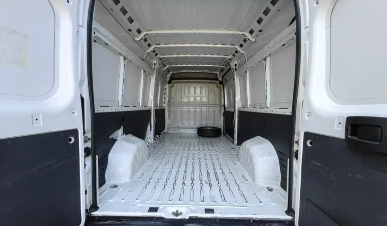 
								PEUGEOT BOXER full									
