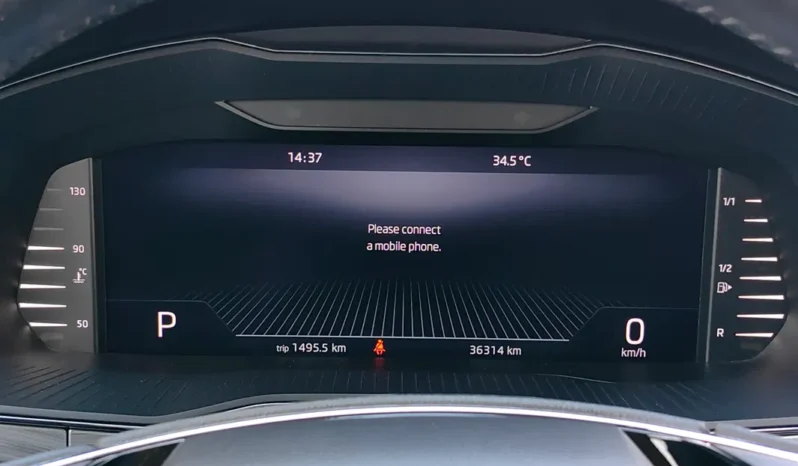 
								SKODA SUPERB full									