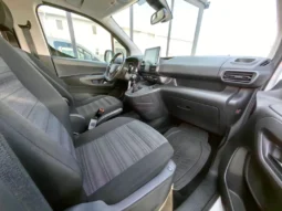 
										OPEL COMBO full									